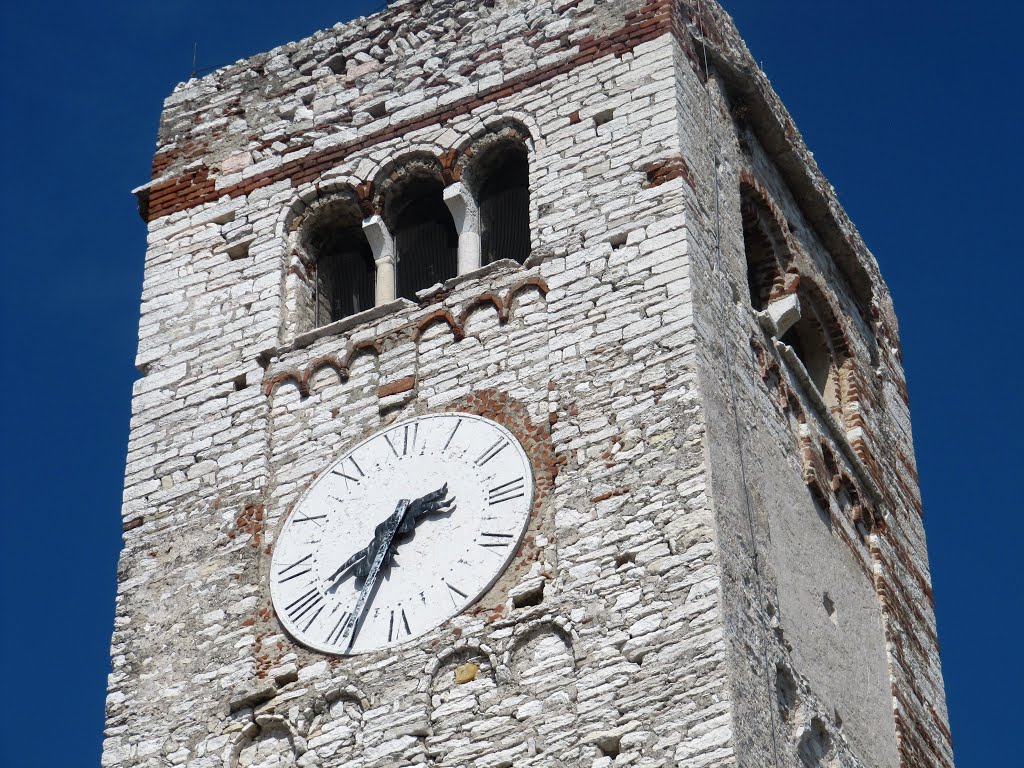 Particolare del Campanile della Pieve by Paolo Aiello