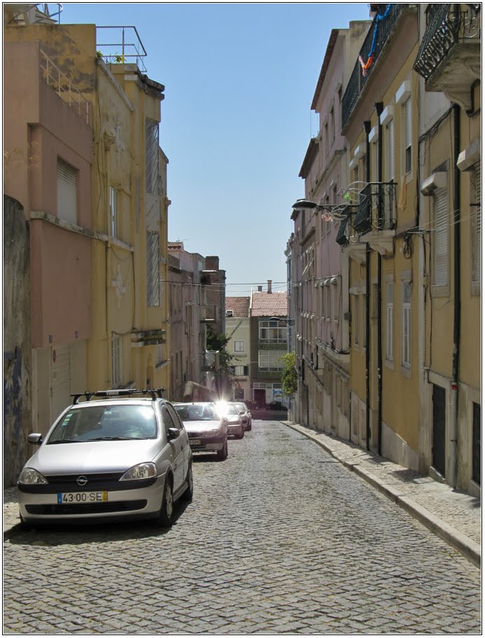 Rua Tenente Viriato Correia de Lacerda - Bairro Ermida by André Barragon