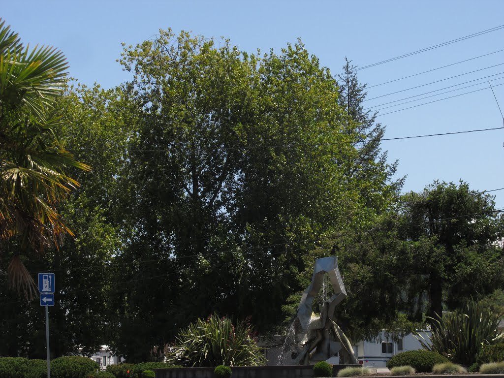 Palm Trees And Sculptures In Reedsport, Oregon Jul '15 by David Cure-Hryciuk