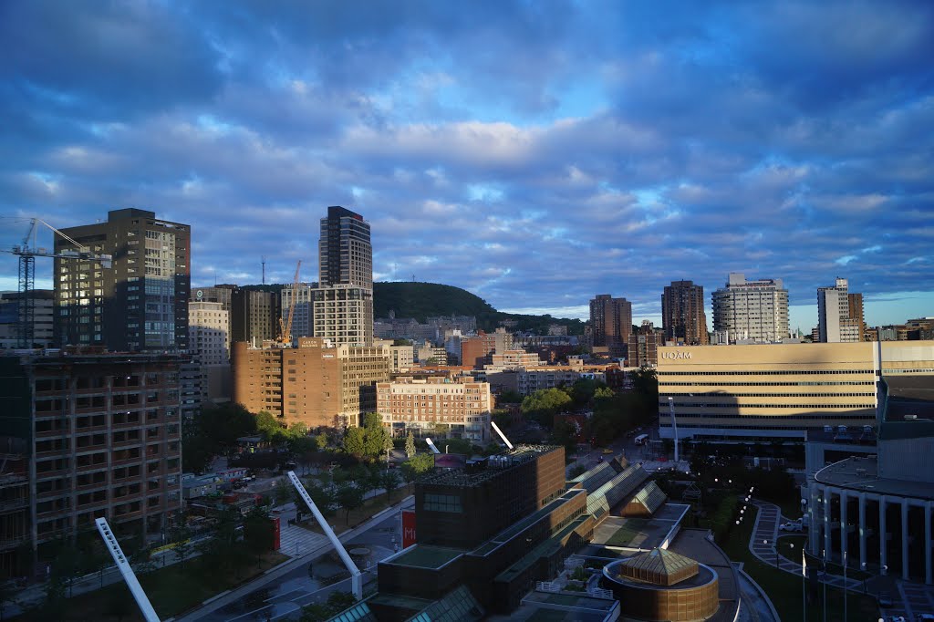 Quartier des Spectacles, Montreal, QC, Canada by flyingpapou