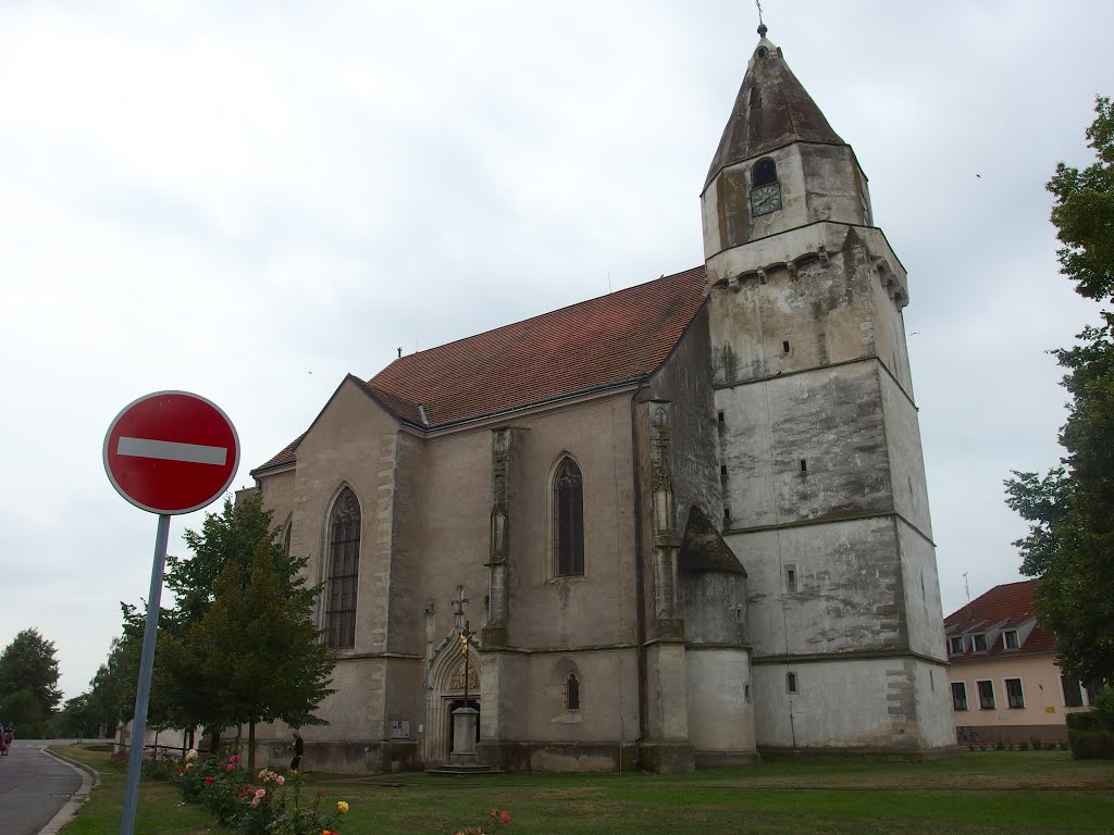 Hnanice, Czech Republic by ludek 68