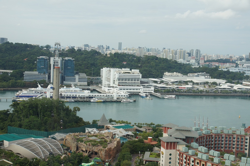 Southern Islands, Singapore by Hoang Viet Quan