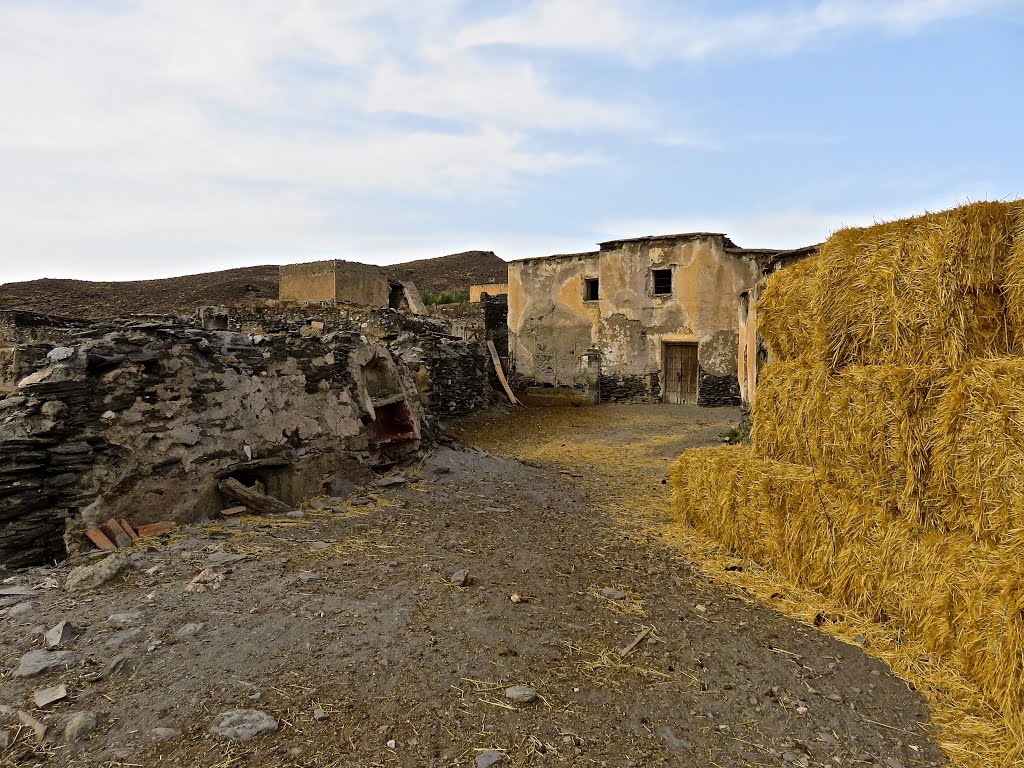 Pueblos abandonados - Las Alcubillas Bajas, Almería by José Angel De la pec…