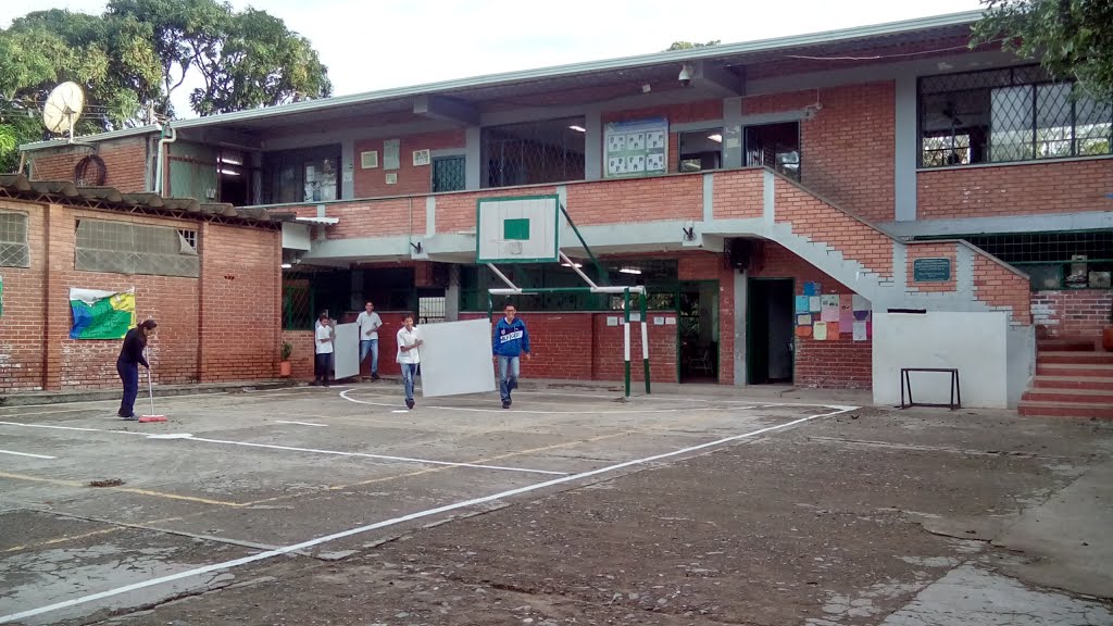 El Rincon, Floridablanca, Santander, Colombia by Hernando Medina