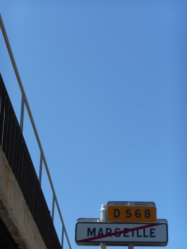 Chemin du Resquiadou, Marseille by Goyan