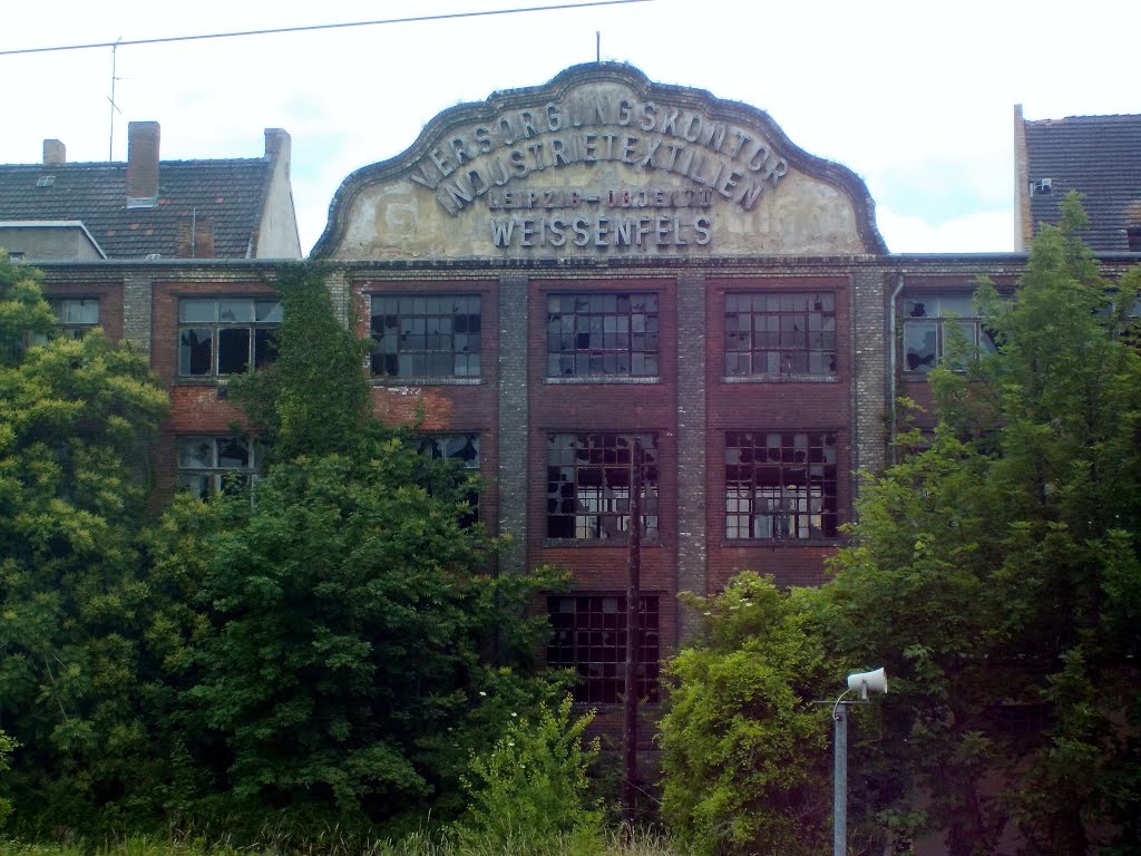 Lost Places: Ehemaliges Versorgungskontor Industrietextilien am Weißenfelser Bahnhof by Axel Thieme