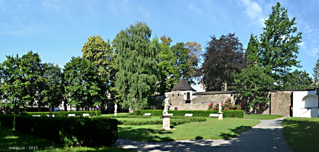 BRUNTÁL, CZ - Zámecké zahrady / Castle garden by votoja cz