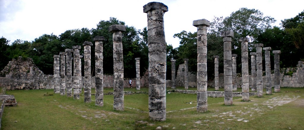 Chichen Itza, Maya. Mexico by Antonio Cristerna