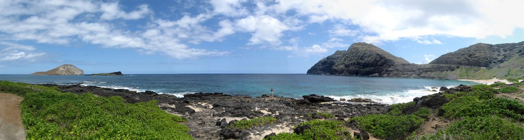 Makapu'u, Rabbit Island Panorama by shogoogle