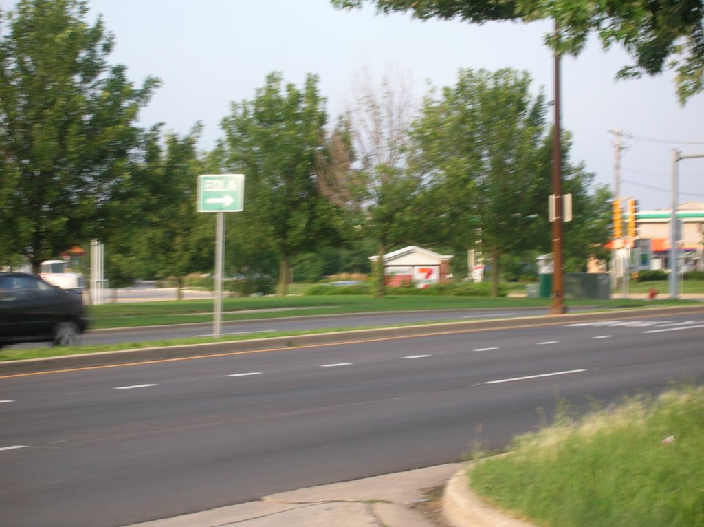 Exit out of eola leading to north Aurora rd by cassiemc08