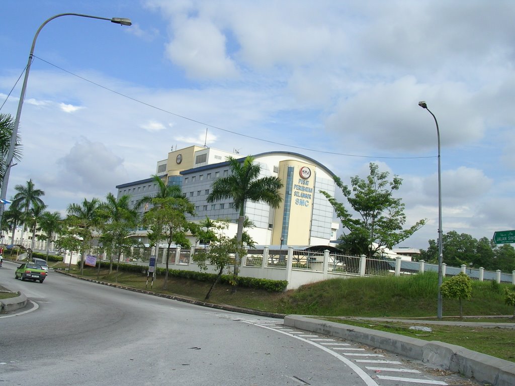 SELANGOR MEDICAL CENTRE by mohd salim yunus