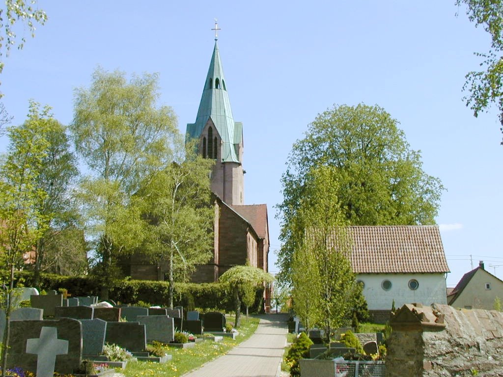 Ev. Kirche und Friedhof by wwrxs