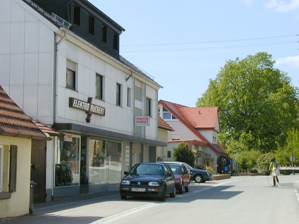 Öschelbronner Straße by wwrxs