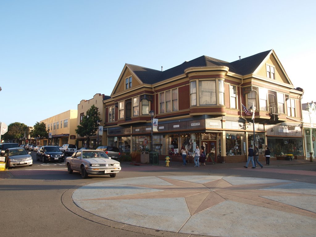 Old Town, Eureka, CA 95501, USA by sinkun