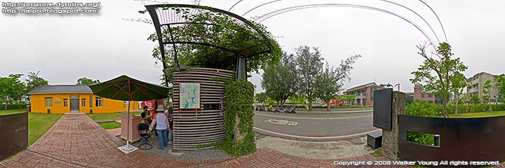 Anping Tree House, 安平樹屋 by Walker Young