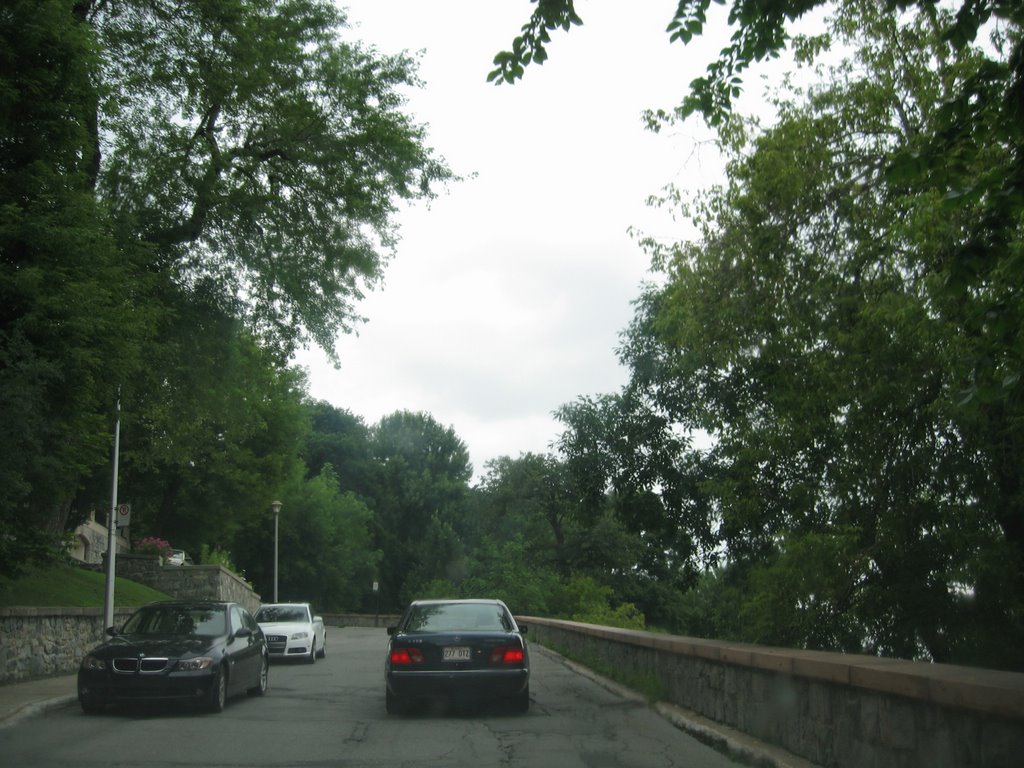 Redpath Crescent (named for Redpath Sugar), an affluent Montreal enclave by mudhooks