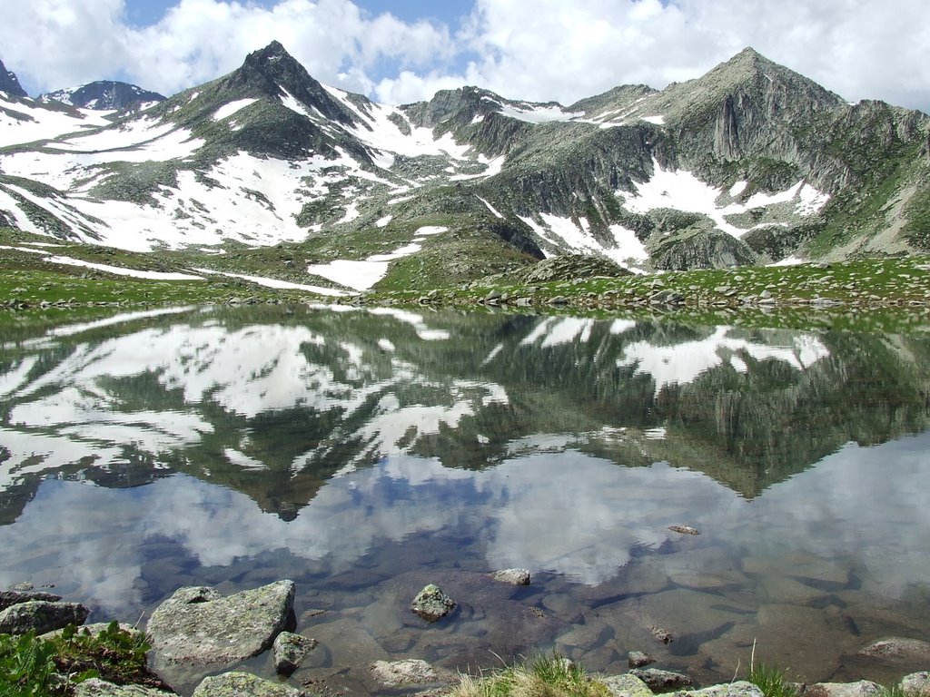 53780 Yaylaköy/Çamlıhemşin/Rize, Turkey by Mehmet Ercan