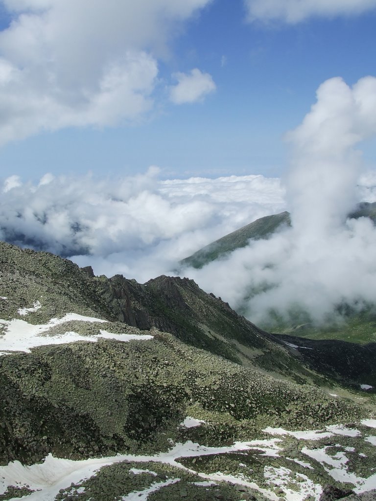 53780 Yaylaköy/Çamlıhemşin/Rize, Turkey by Mehmet Ercan