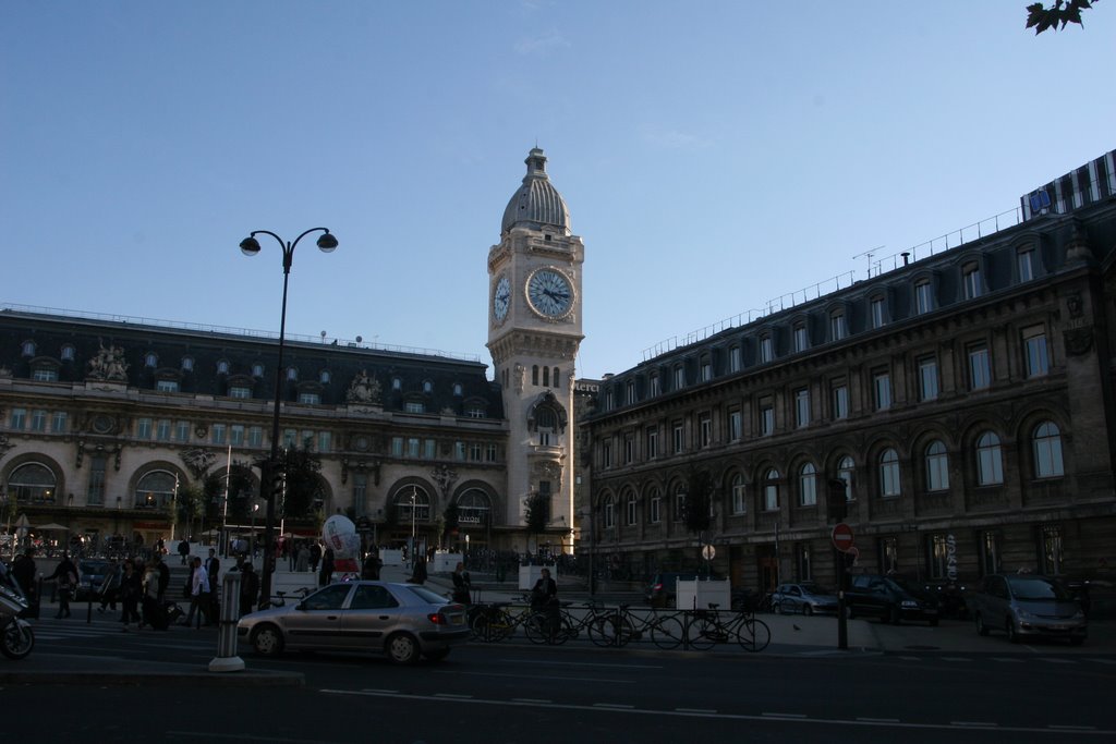 Gare de Lyon by soutterstreet