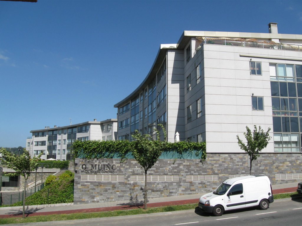 O Muiño. Santa Cruz (Oleiros, La Coruña) by Joaquín Vilas