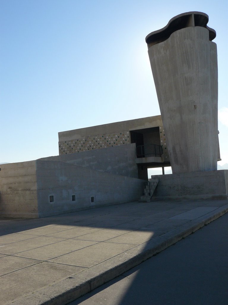 Roof of l'unité d'habitation by francesco cipriani