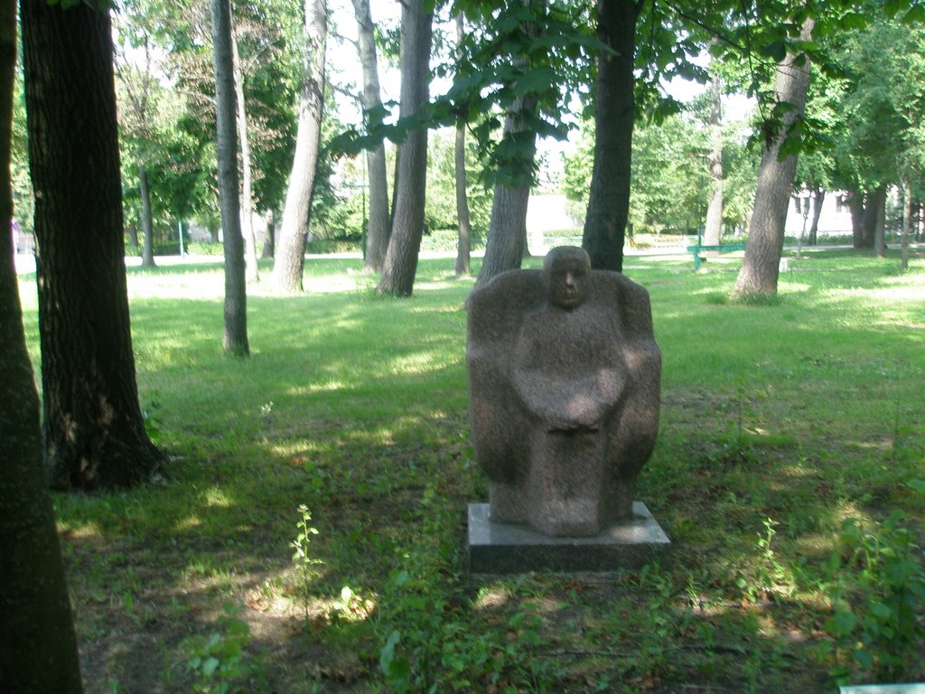 I. Genevičienė. Vaikas. 1985 m. Skulptūrų parkas by Kęstutis Andriejūnas