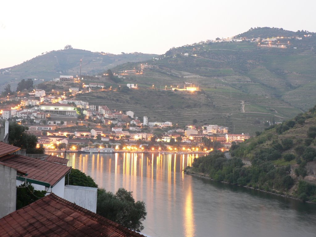 Evening shot of Pinhão, from Quinta la Rosa by Niek Bergboer