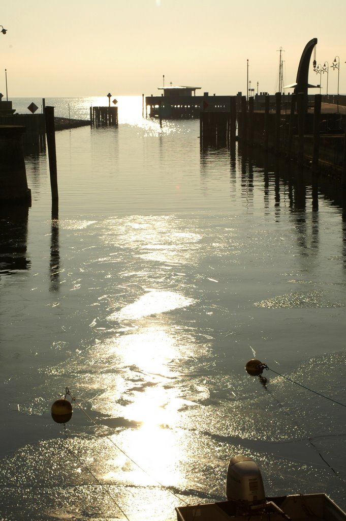 Langenargen Hafen by Lichtgestalt