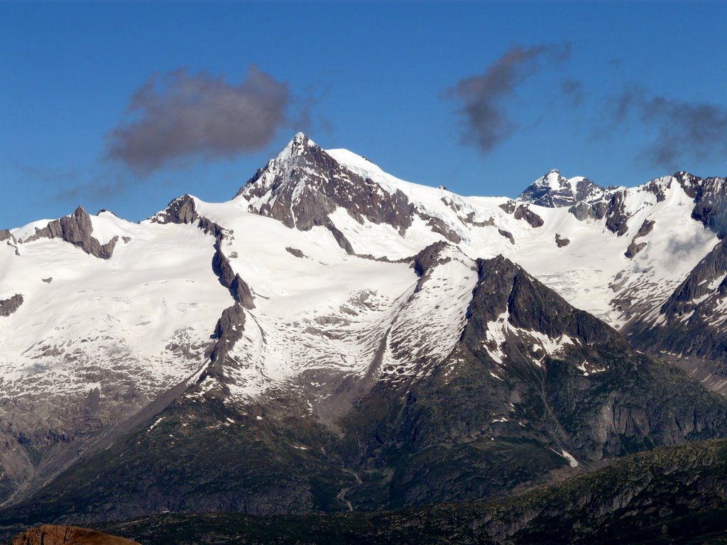 Aletschhorn / Rechts hinten die Jungfrau by Burgener  Norbert