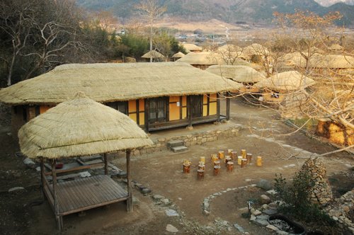 Nagan Folk Village by Andrew Park