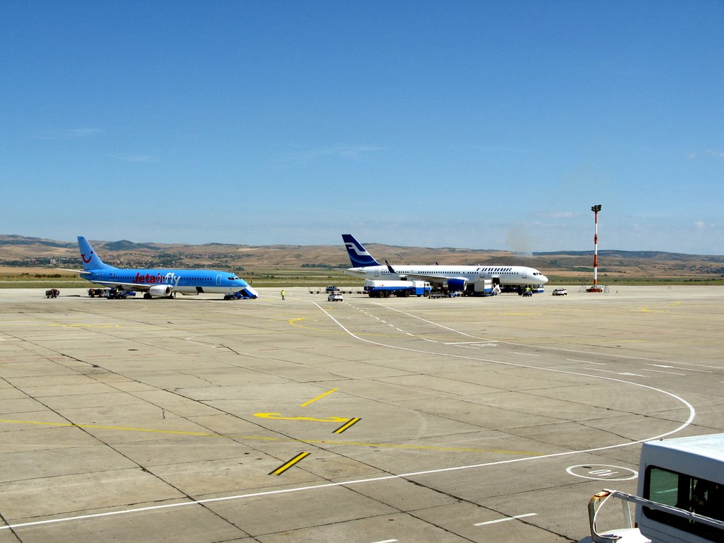 Airport. Burgas. Panorama.Foto by Viktor Belousov by Victor Belousov