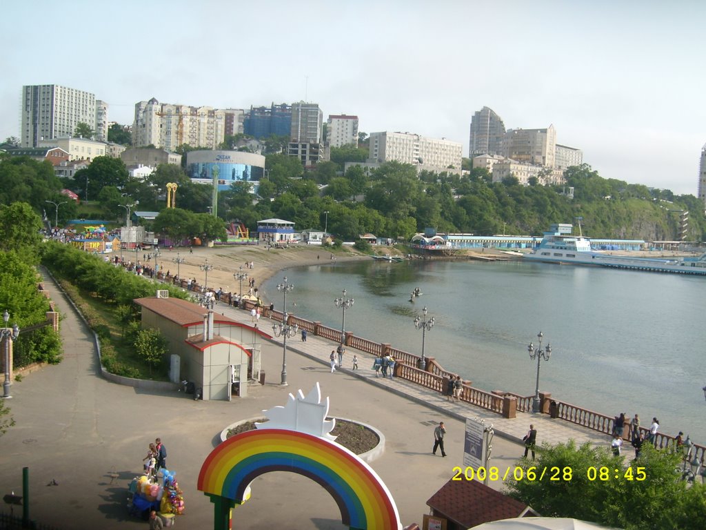 Frunzenskiy rayon, Vladivostok, Primorskiy kray, Russia by ]{@t