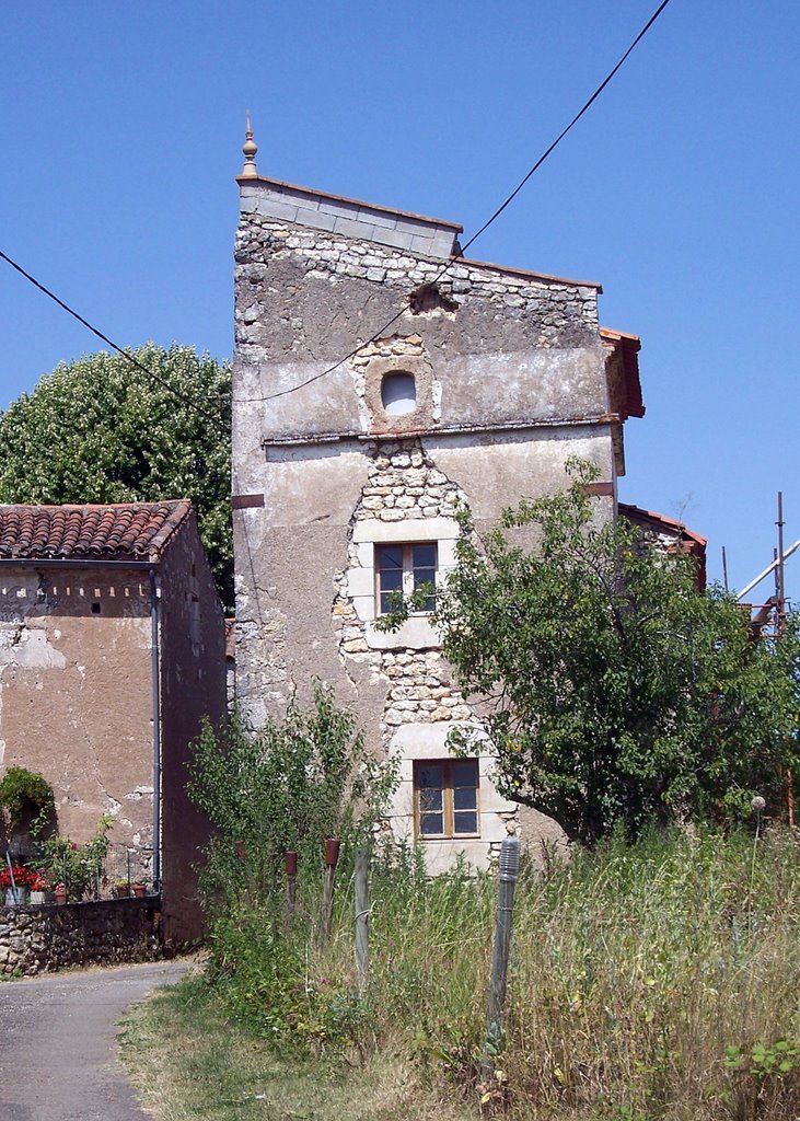 MOUZIEYS-PANENS - au village. by Jean THIERS