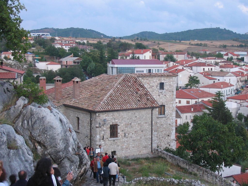 L'abitato di Rocca S.Felice by Cizzart