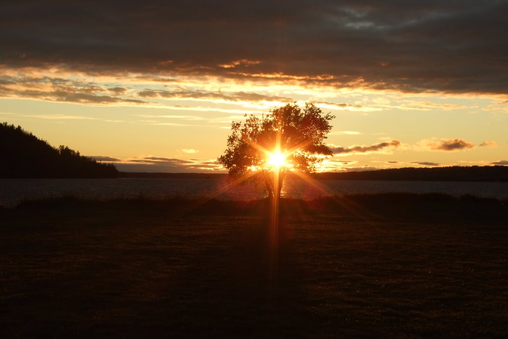 Sunset at Storsjön at 22:30 at night by c.stefansson