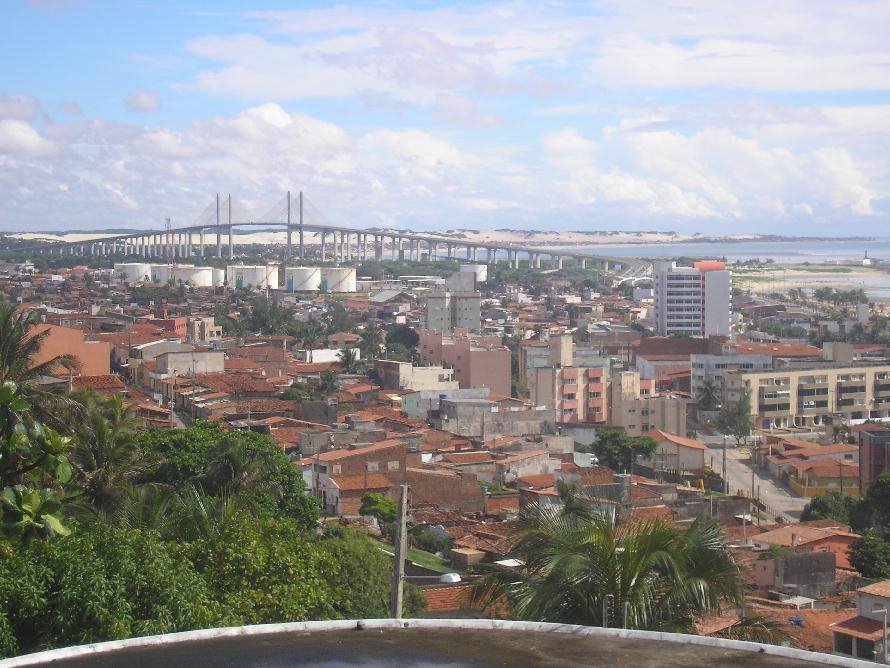 Natal - ao fundo a ponte nova by Beto Carvalho