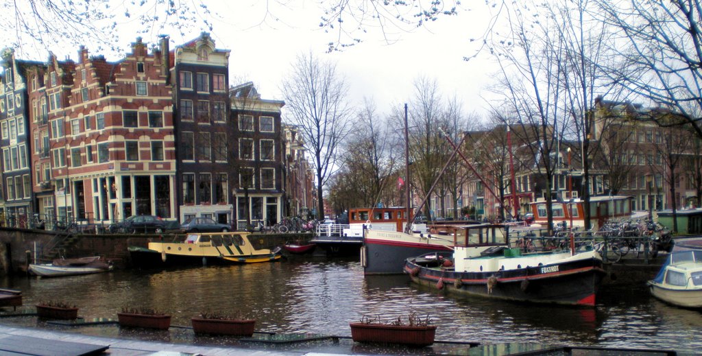 Cruce de canales en Amsterdam by anxorg