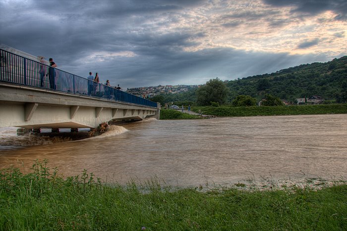 Hornád - veľká voda, jún 2008 by Dalibor Kállay