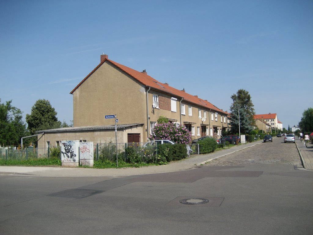 Quittenweg Ecke Lilienweg by reeformer