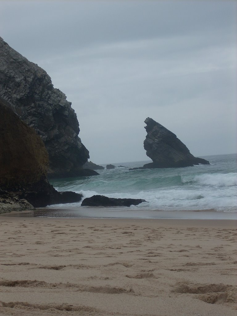 Praia da adraga-sintra by leonor almeida