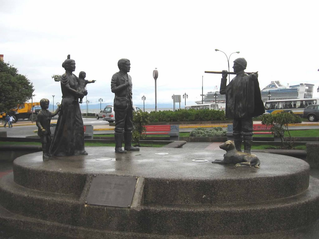 Homenaje a los inmigrantes alemanes,las primeras familias llegaron el 28 de novienbre de 1852 a este lugar en el barco "susanne" by americojofre