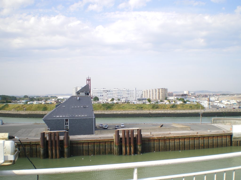 Habour Control Calais by Gareth.Stadden