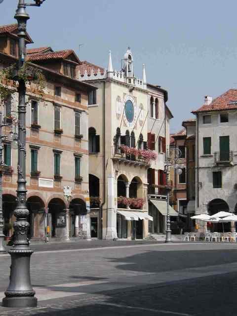 Bassano del Grappa Piazza Libertà- Reff - by FrankRef