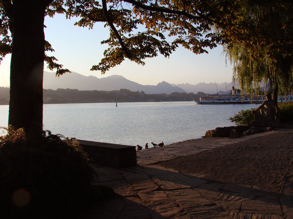 Luzern Lake, Switzerland by sparhawk12345