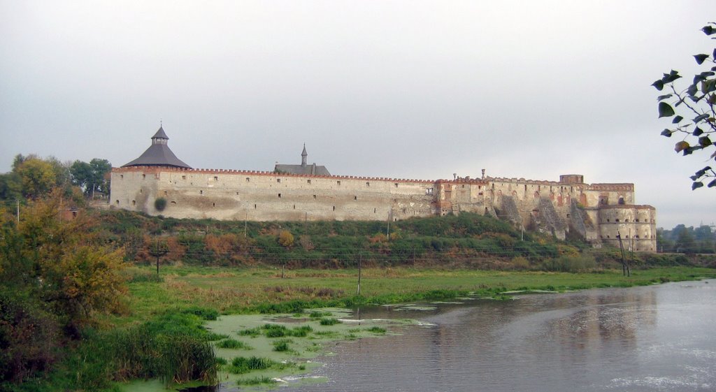 Medzhybizh fortress / Крепость в Меджибоже by Ruslan Daniluk