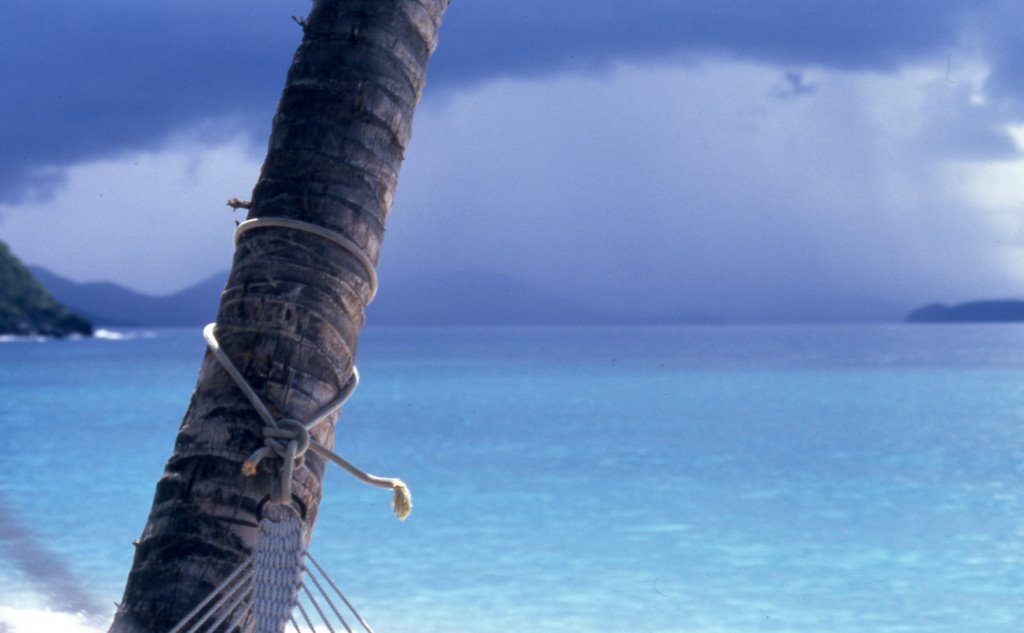 Rain over Tortola by stefankley