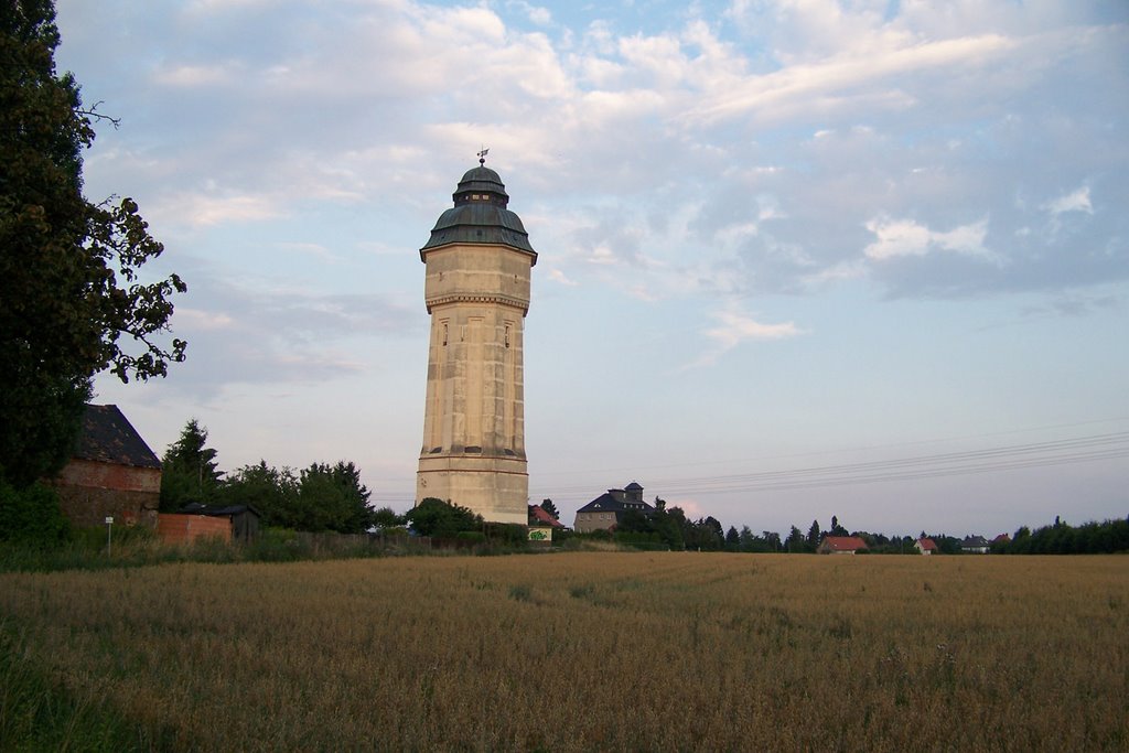 Engelsdorfer Wasserturm by vitacola