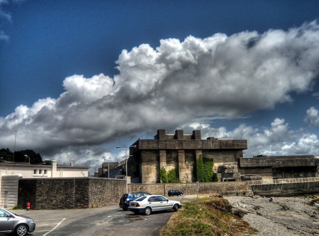 Saint-Pierre, Brest, France by Ralf Es