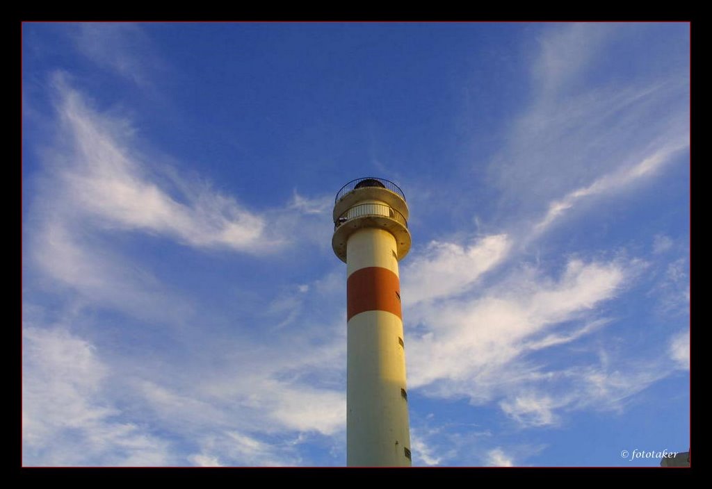 Rota light-tower by fototaker