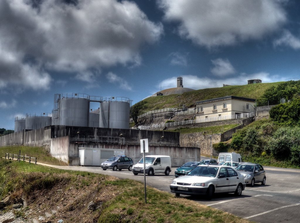 Saint-Pierre, Brest, France by Ralf Es